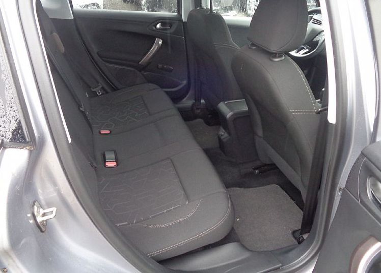 Zunanja slika - Peugeot 2008 - 1.2 PureTech 82 - GLEJ SLIKE - TOČA - 7