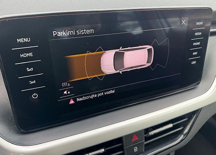 Zunanja slika - Škoda Scala - 1.6 TDI 116ks °FULL-LED° °VIRTUAL° °2x PDC° - 11