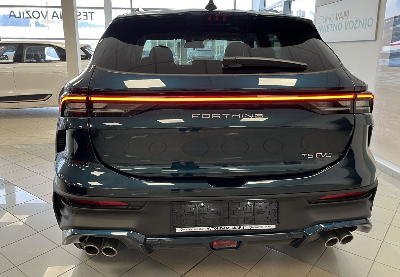 Zunanja slika - Forthing Forthing T5 EVO - T5 Evo 1.5 T-GDI LUXURY - NA ZALOGI - my 2025 - - 5