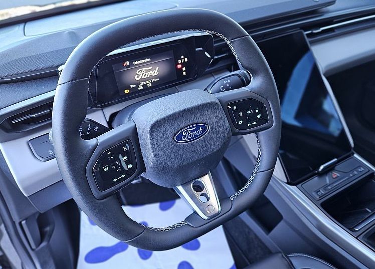 Zunanja slika - Ford Capri - Select 77 kWh 210 kW  286 KM  TČ - AKCIJA - 4