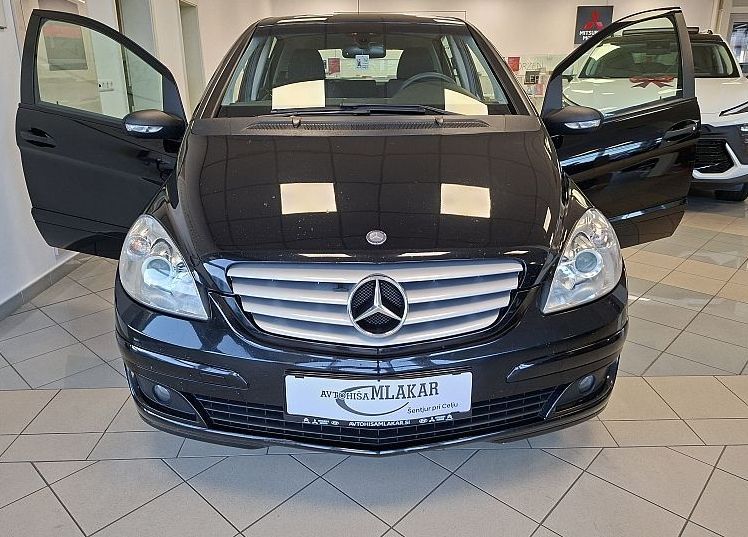 Zunanja slika - Mercedes-Benz B-Razred - B 180 CDI AUT.-HITRI KREDIT-ODLIČEN- - 6