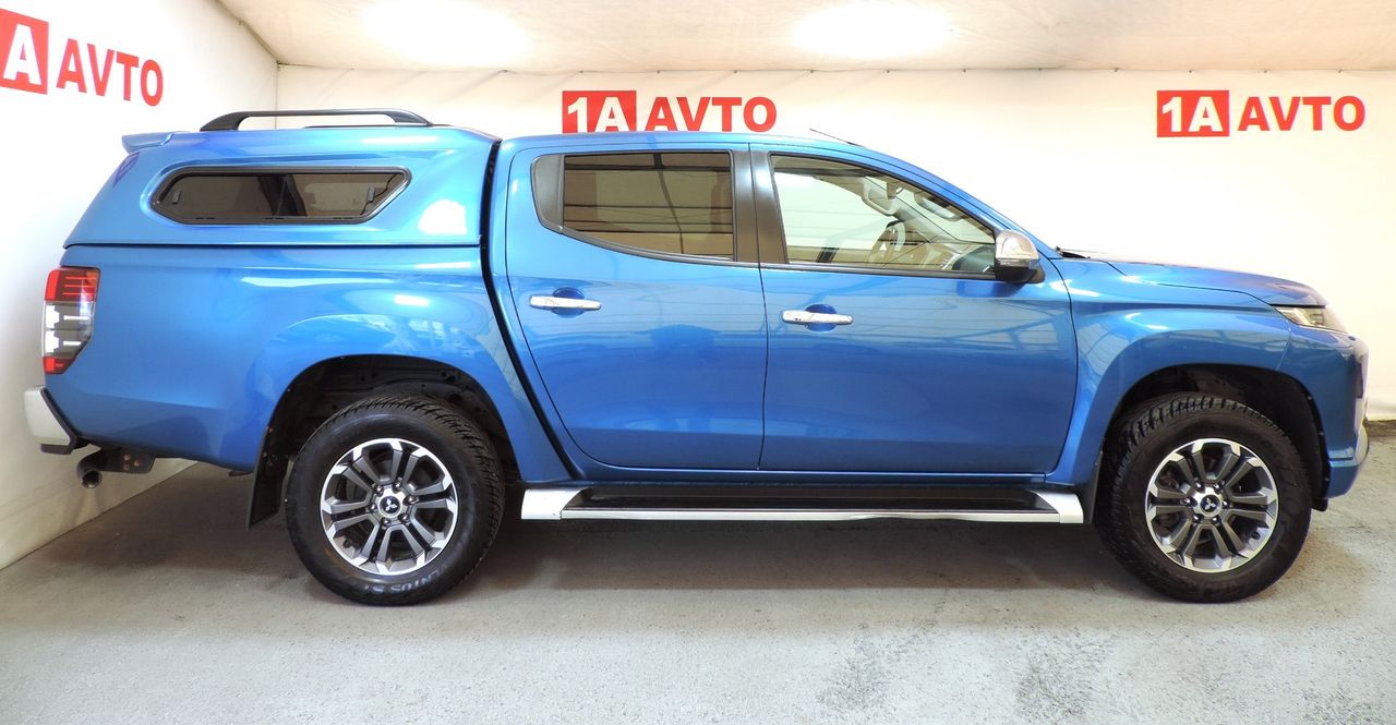 Zunanja slika - Mitsubishi L 200 - L200 Club Cab 4WD 2,2 DI-D Invite - 3
