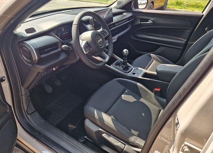 Zunanja slika - Jeep Avenger - Altitude 1.2 GSE 100 - 8