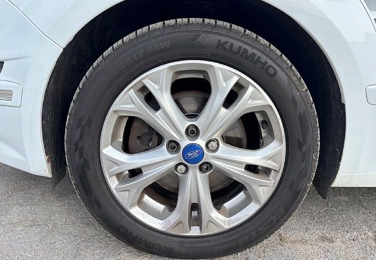 Zunanja slika - Ford S-MAX - 2.0 TDCi Titanium - XENON - PDC - TEMP - 17COL - 6