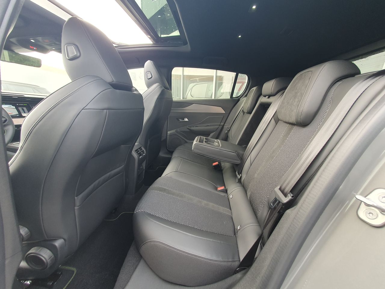 Zunanja slika - Peugeot 308 - GT PureTech 130 EAT8 - 1.LASTNIK - PANORAMA - 5