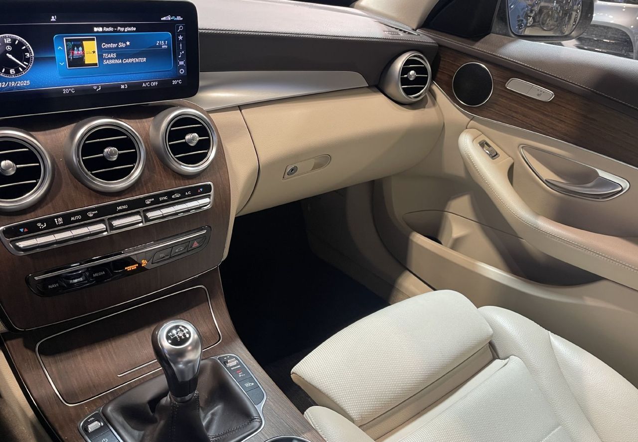 Zunanja slika - Mercedes-Benz C-Razred - C200d-TEMPOMAT-GRETJE SED-LED-KAMERA-2XPDC-ALU - 7