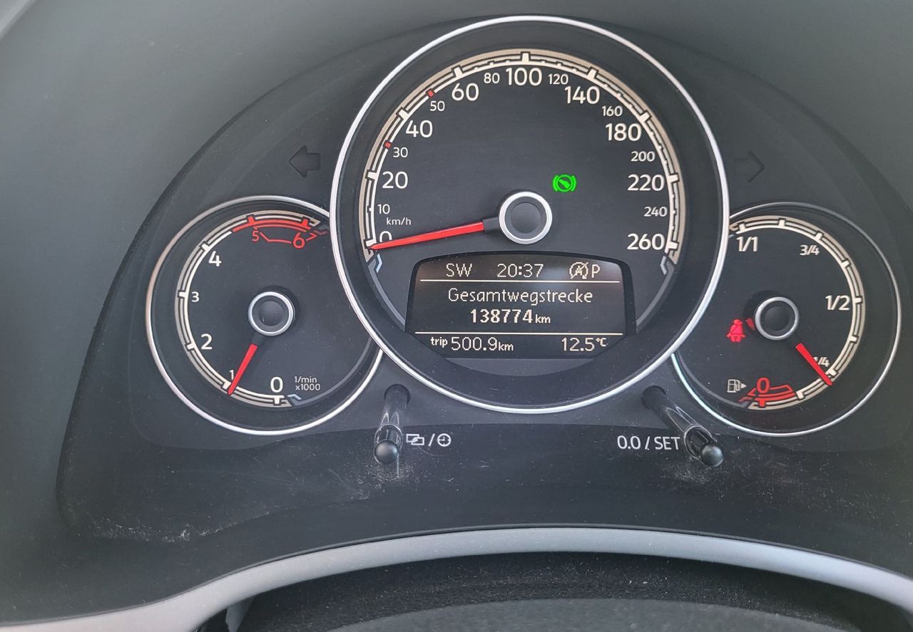 Zunanja slika - VW Beetle - 2.0 TDI avt. Design Allstar navi-led-pdc-alu-kamer - 9