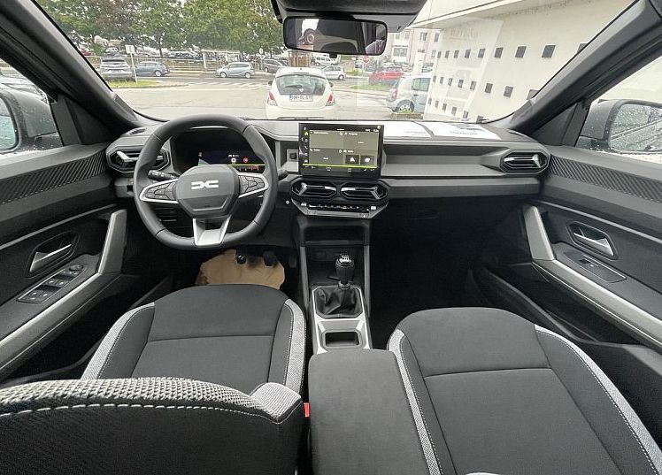 Zunanja slika - Dacia Bigster - mild hybrid 140 Journey - 7