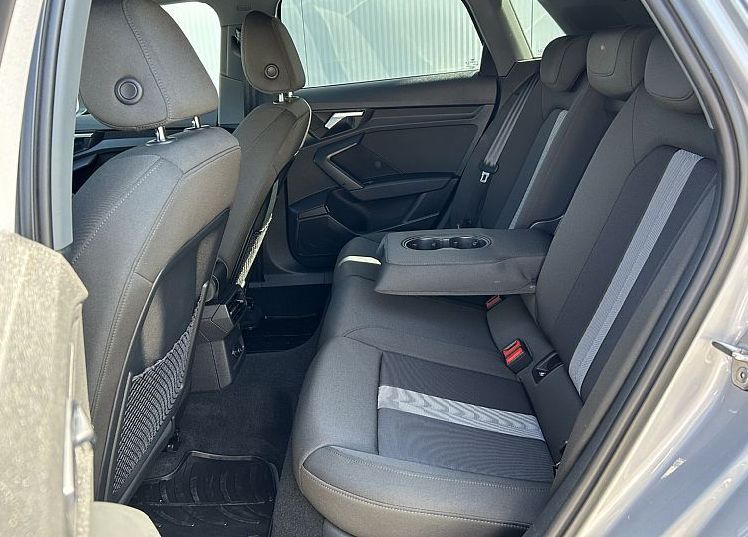 Zunanja slika - Audi A3 - 30 TDI-PDC-LED-ACC-NAVI-ALU16-VIRTUAL-2.LASTNIK - 11