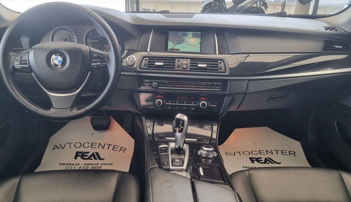 Zunanja slika - BMW Serija 5 - Touring: 525d-AVT-MODIFICIRAN-NAVI-KAMERA-USNJE-XENON-KR - 9
