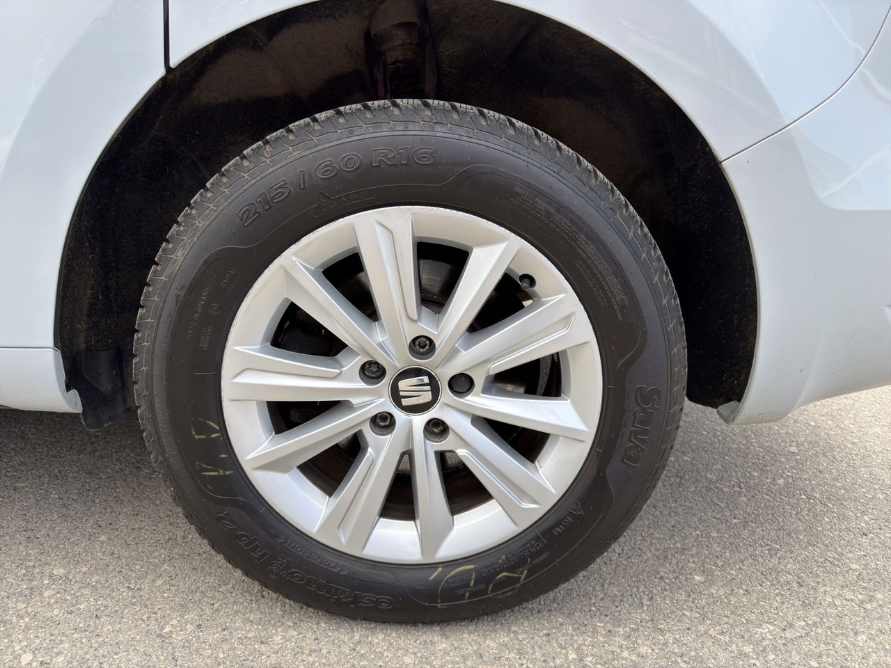 Zunanja slika - Seat Alhambra - 2,0 TDI Ecomotive Style - 17