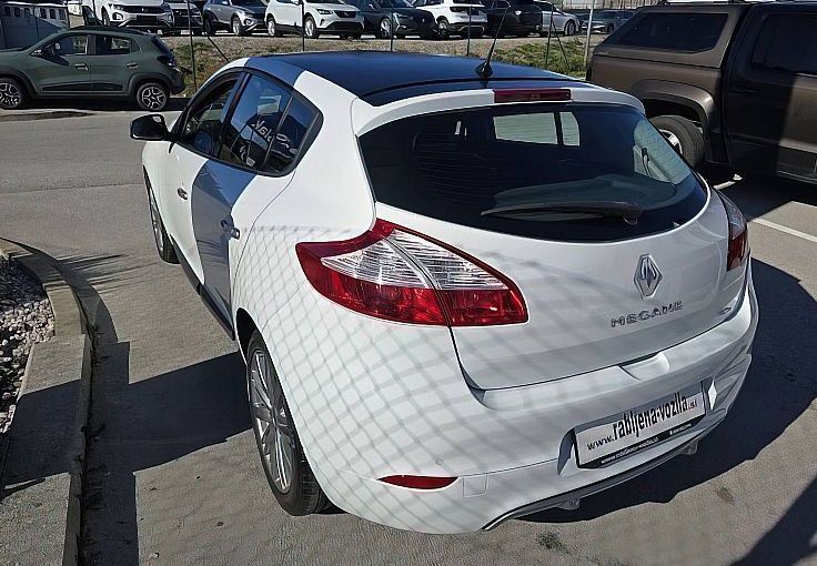 Zunanja slika - Renault Mégane - Megane Dynamique 1.6 16V LEPA KOMBINACIJA VOZILA - 6