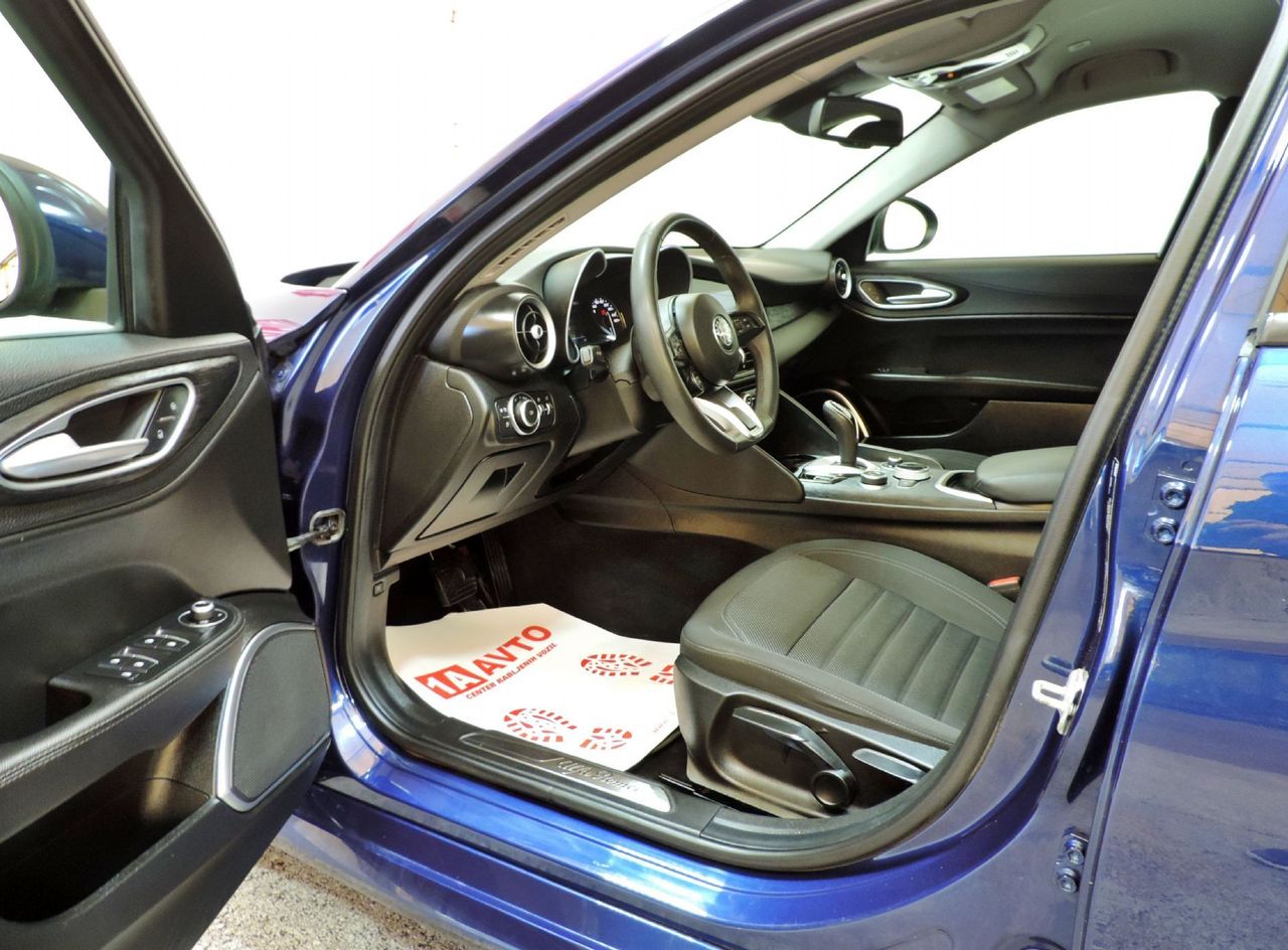 Zunanja slika - Alfa Romeo Giulia - 2.2 Multijet 160 Super Avt. - 9