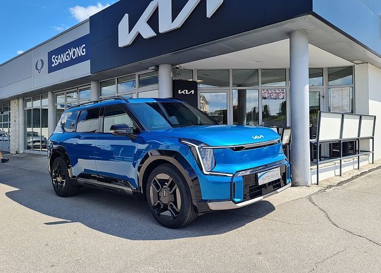Zunanja slika - KIA EV9 - 99.8 kWh GT-Line Launch 141.5 kW  192KM - 1
