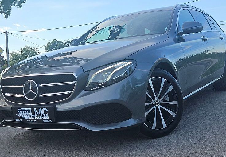 Zunanja slika - Mercedes-Benz E-Razred - E 300De 276ks °FULL LED° °VIRTUAL°18-COL°°ZRAČNO° - 3