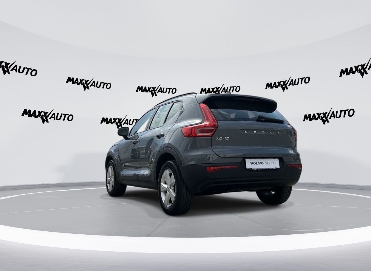 Zunanja slika - Volvo XC40 - T3 AT - 5