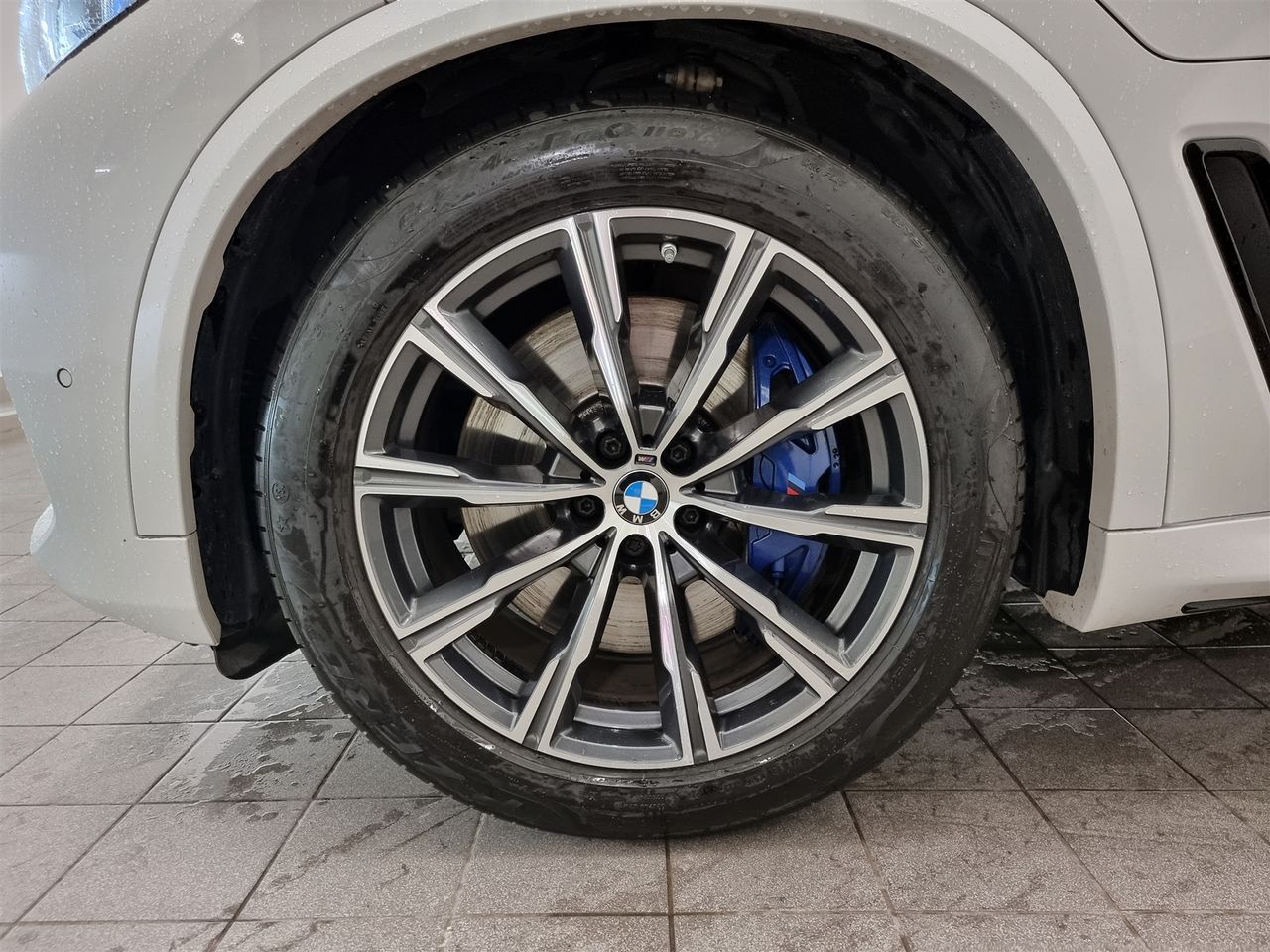 Zunanja slika - BMW X5 - xDrive45e - 5