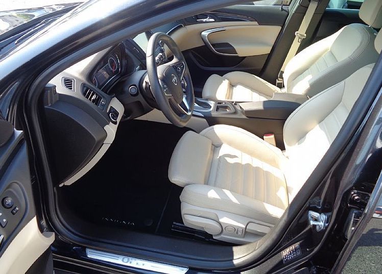 Zunanja slika - Opel Insignia - 2.0 CDTI 170KM ST 4x4 AUTOMATIK - samo 30.681km - 5