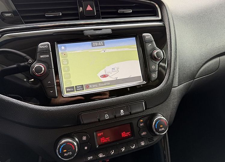 Zunanja slika - KIA Ceed - SW 1.4 CVVT EX Vision - 9