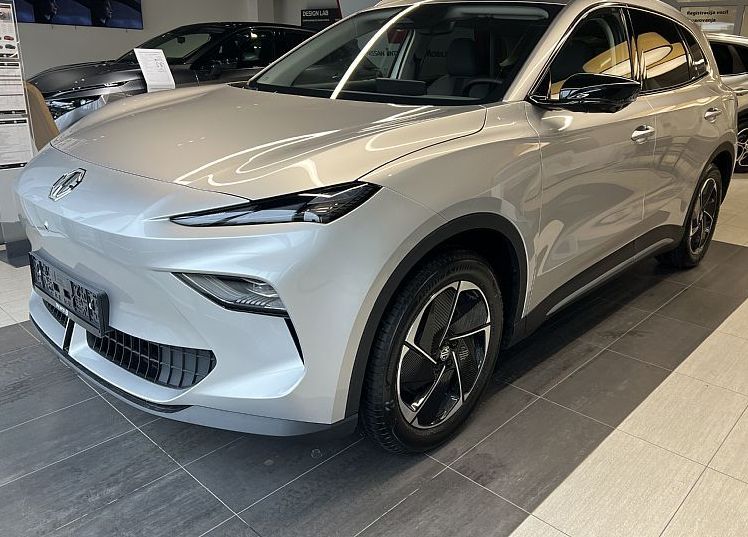 Zunanja slika - MG MGS5 EV - Luxury 64kW 7 let tovarniške garancije NA ZALOGI - 3