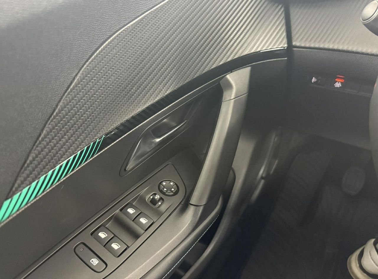 Zunanja slika - Peugeot 2008 - Peugeot  ALLURE PACK 1.2 PURETECH 130STT - 11