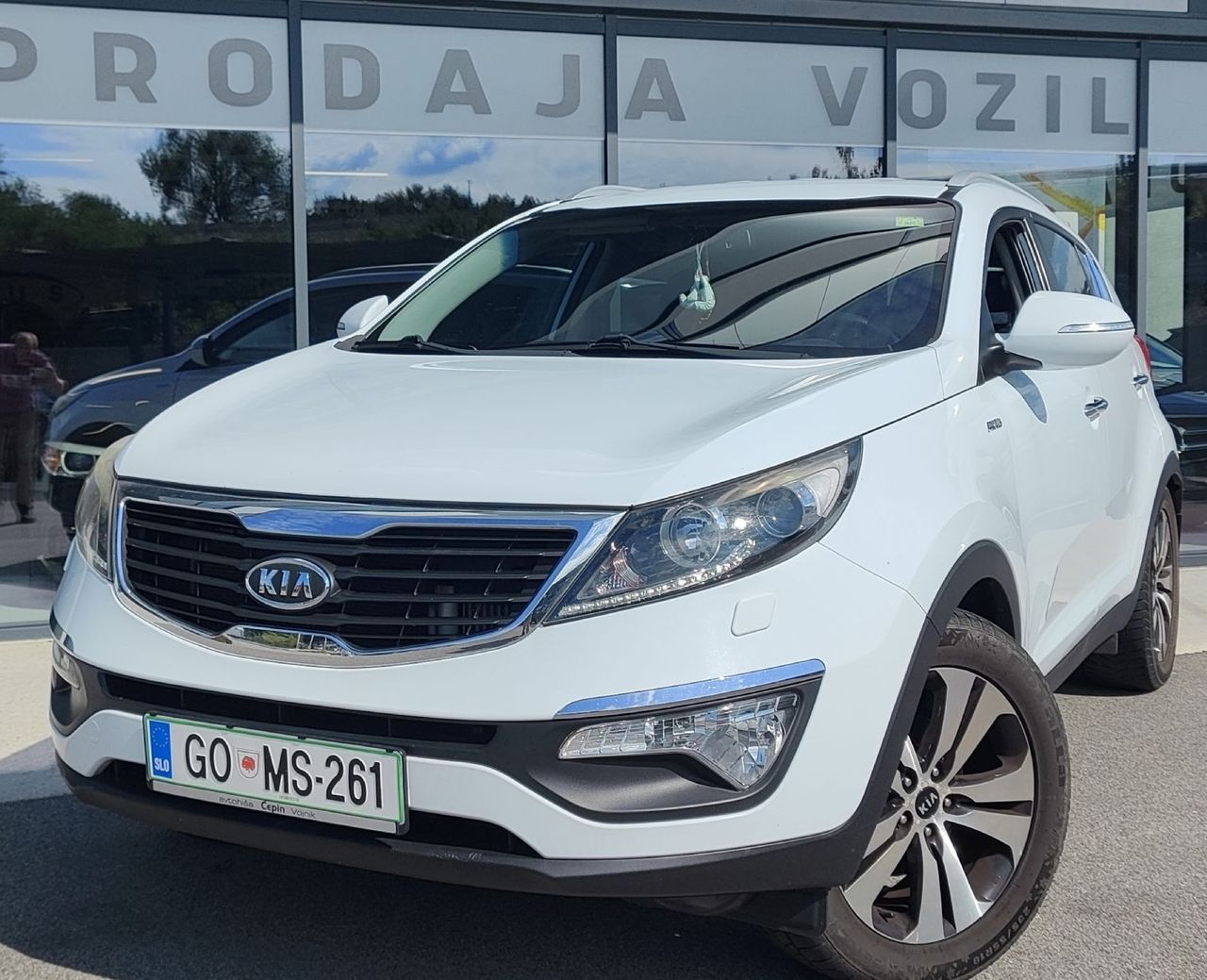 Zunanja slika - KIA Sportage - 2.0 dizel CRDi 135kW Style AWD SLO-VOZILO - 1