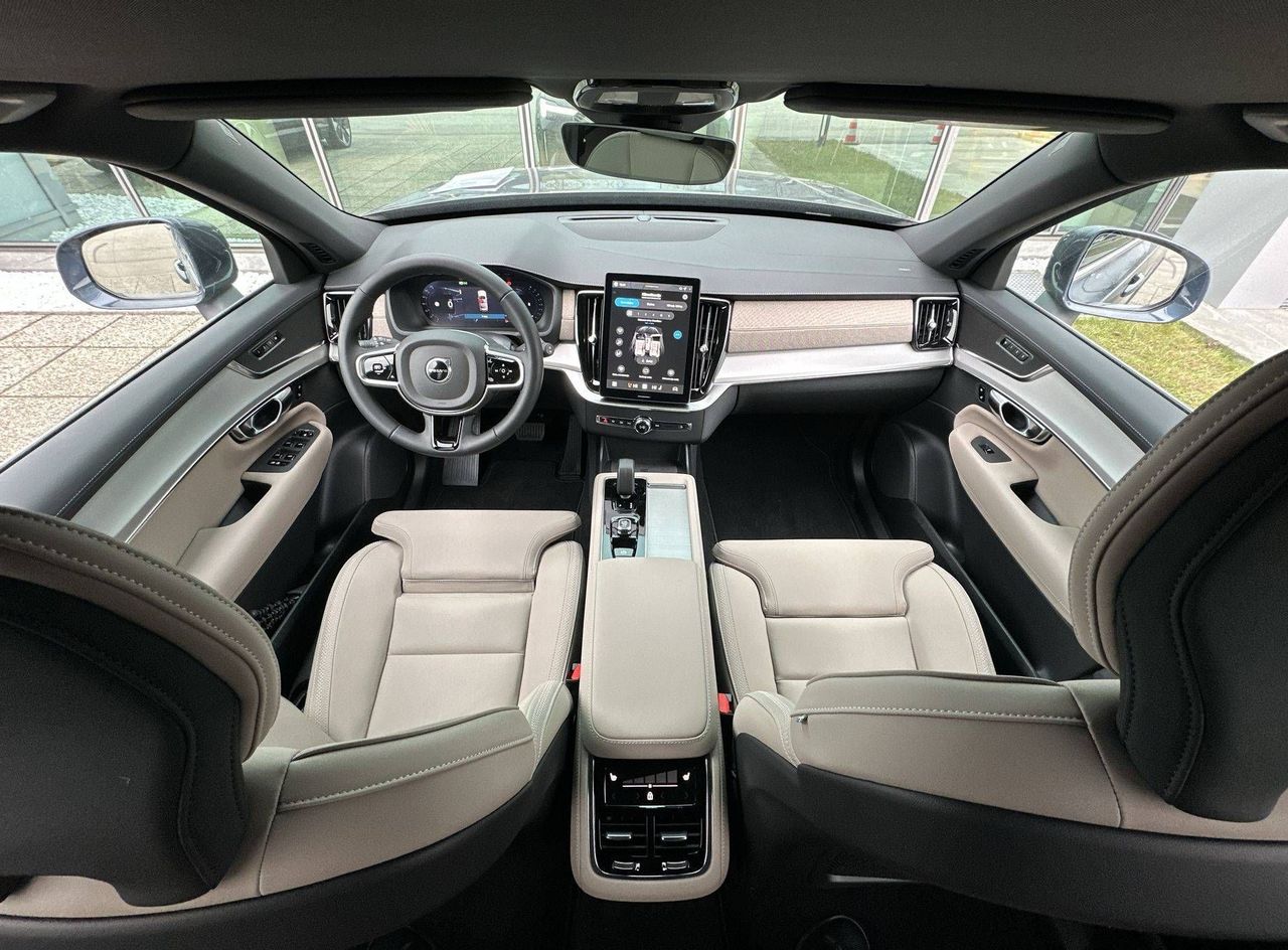 Zunanja slika - Volvo XC90 - B5 P Core Bright 7s AT AWD 3 leta gar. + 3 serv. - 20