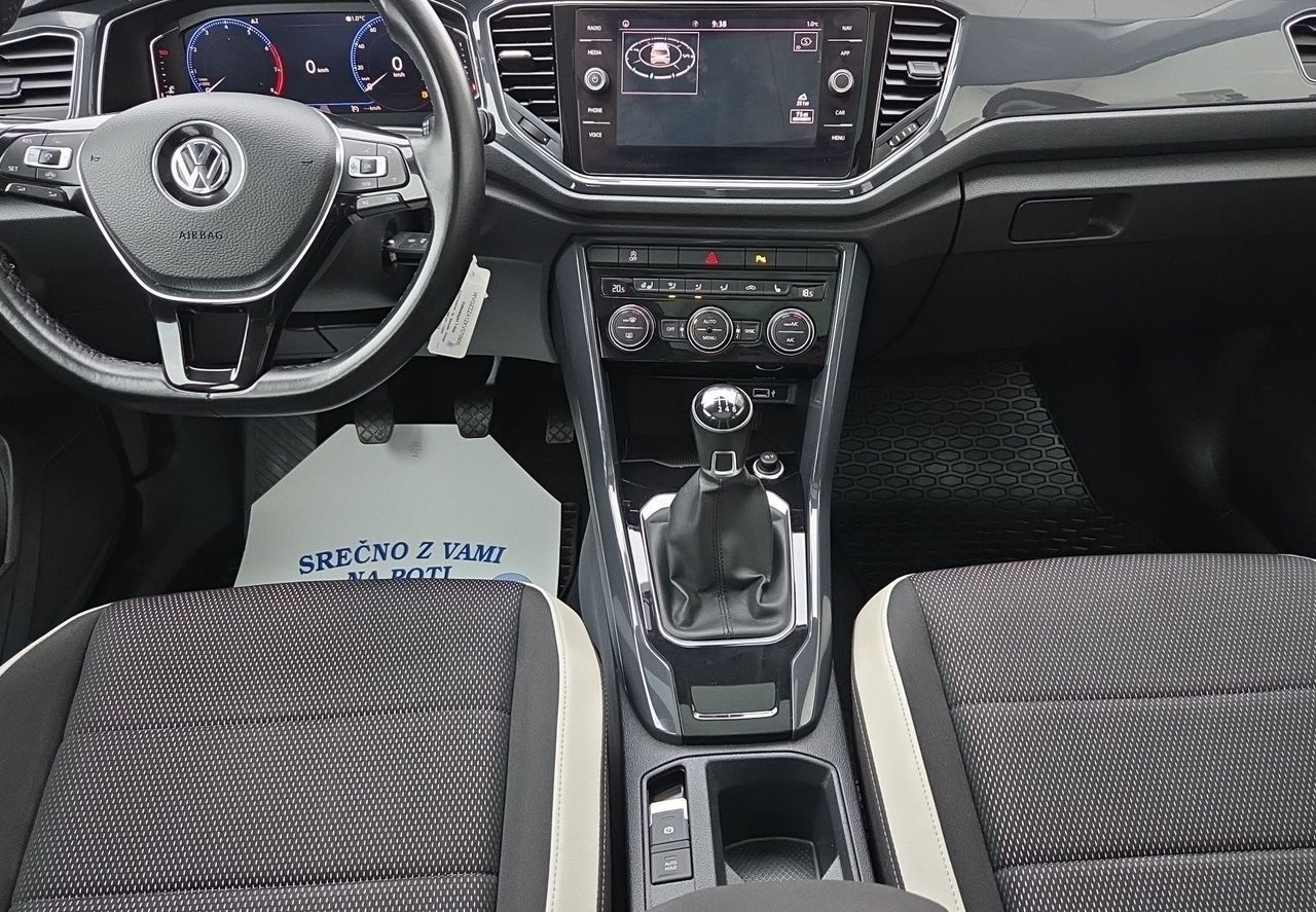 Zunanja slika - VW T-Roc - 1.5 TSI ACT Sport 110  150 - 9