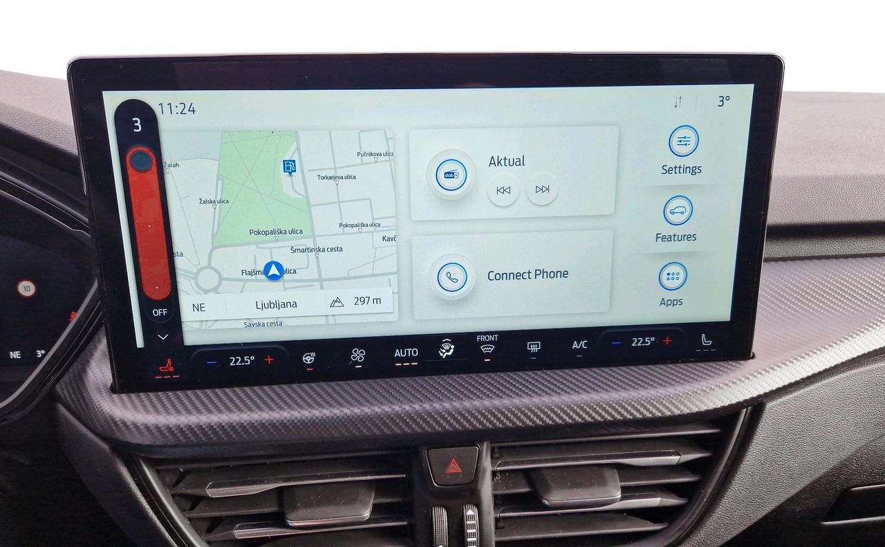 Notranja slika - Ford Kuga - ST-LINE 1.5 EcoBoost 137kW A8-SLO-NAVI-ZIM.PAK. - 19