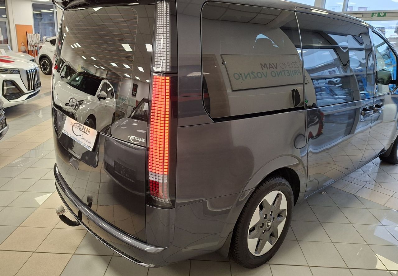 Zunanja slika - Hyundai Staria - 2.2. CRDI AUT.4WD-FULL LED-NAVI-360 KAMERA- - 4