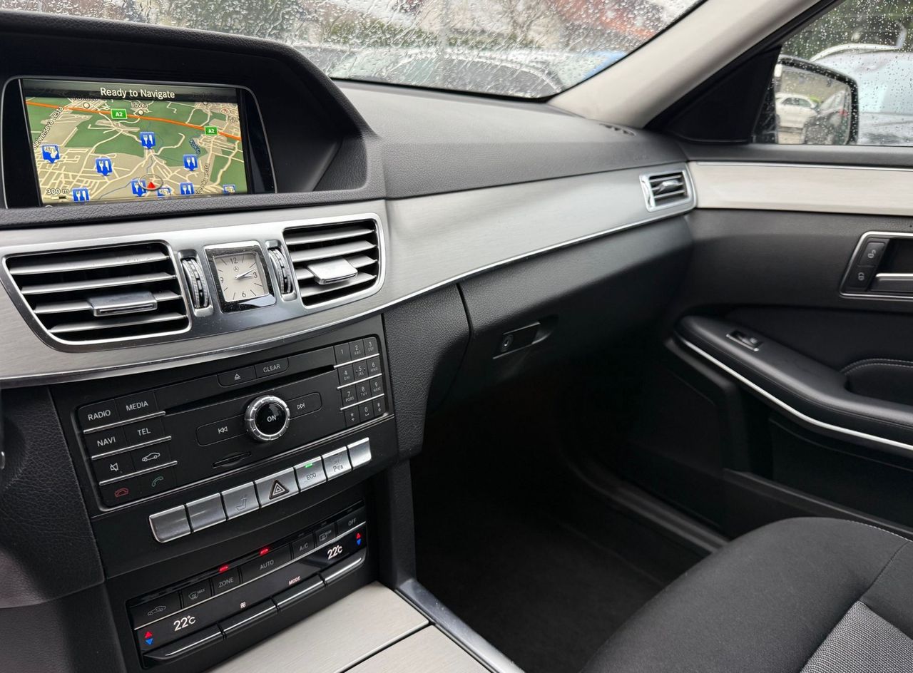 Zunanja slika - Mercedes-Benz E-Razred - E 200 BlueTEC ELEGANCE AUT. LED NAVI TEMPOMAT - 17