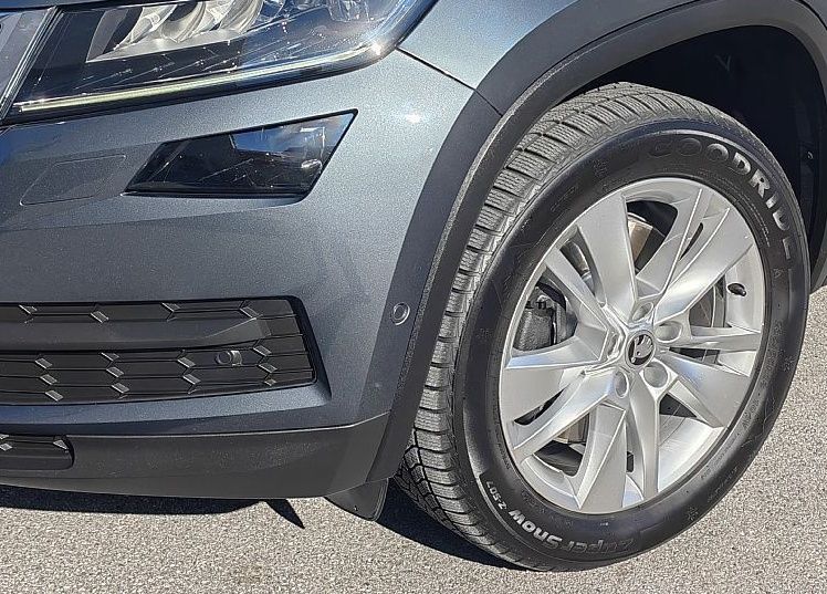 Zunanja slika - Škoda Kodiaq - 2.0TDI-190KM-DSG-4X4-FULLED-KAMERA-VEL-NAVI-TEMP- - 8