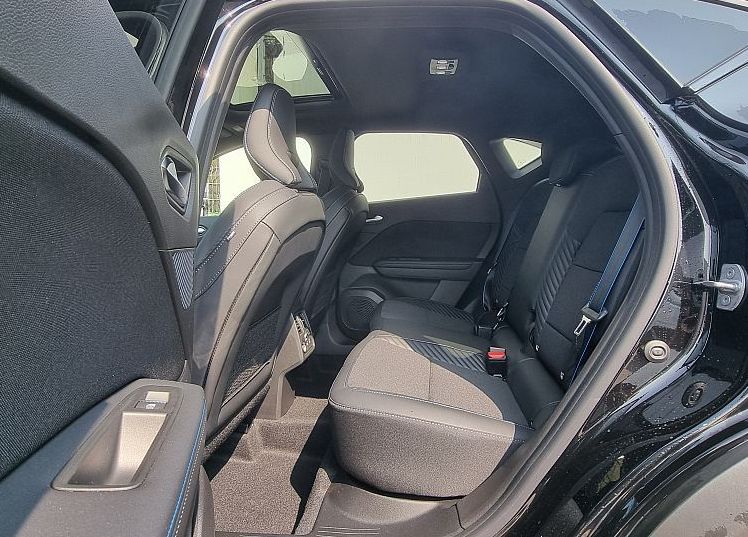 Zunanja slika - Renault Captur - Esprit Alpine Aut MHEV + My Revision - 9