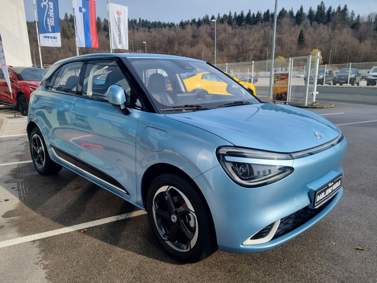 Zunanja slika - Dongfeng Box - 42.3kWh 70 kW - SUBVENCIJA 3.000€ - POVRNITEV DDV - 25