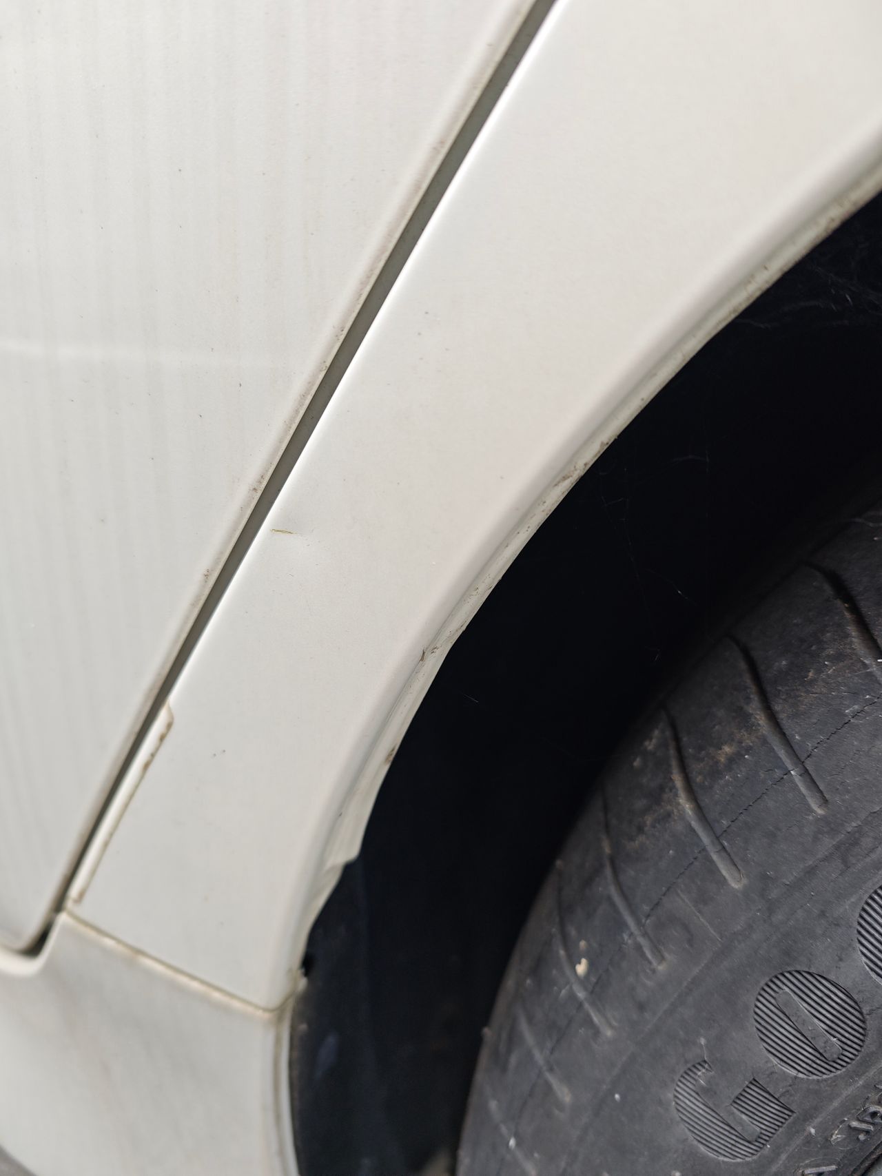 Slika poškodbe - Nissan Leaf - Nissan - 15