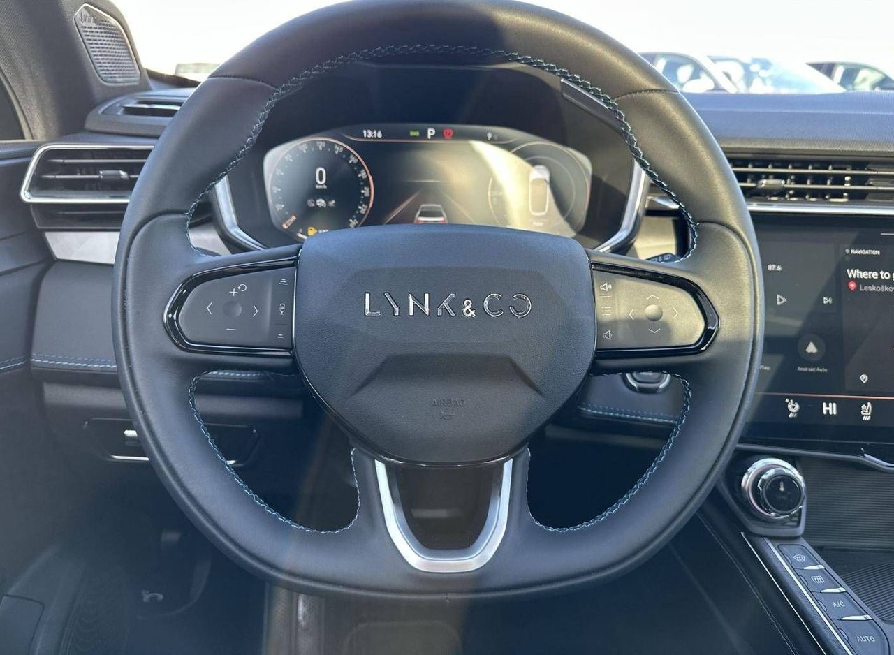 Zunanja slika - Lynk & Co 01 - More Priključni hibrid - 14