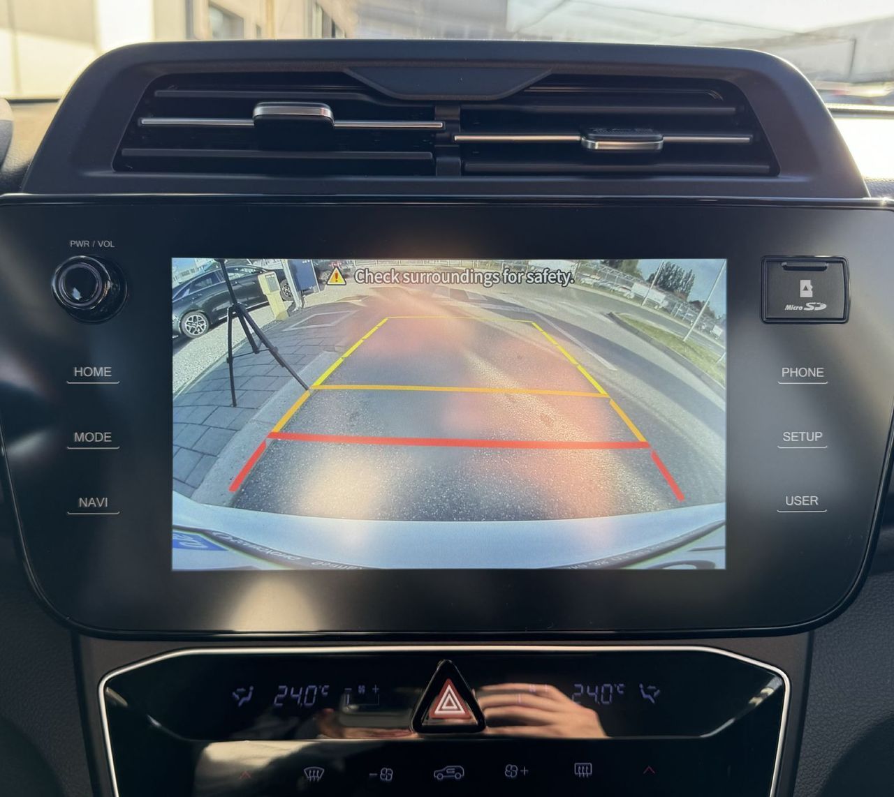 Zunanja slika - SsangYong Tivoli - Ssangyong  1.5 T-GDI FRESH TEMPOMAT-KAMERA-N - 12