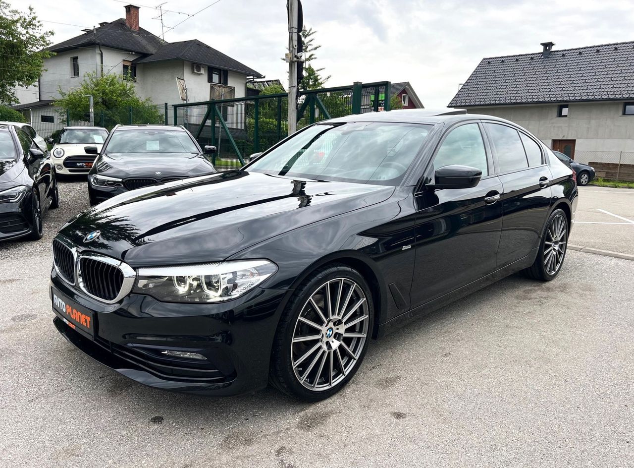Zunanja slika - BMW Serija 5 - : 520d AUT. SPORTLiNE FULL LED HEADuP ŠIBEDAH ALU20 - 4