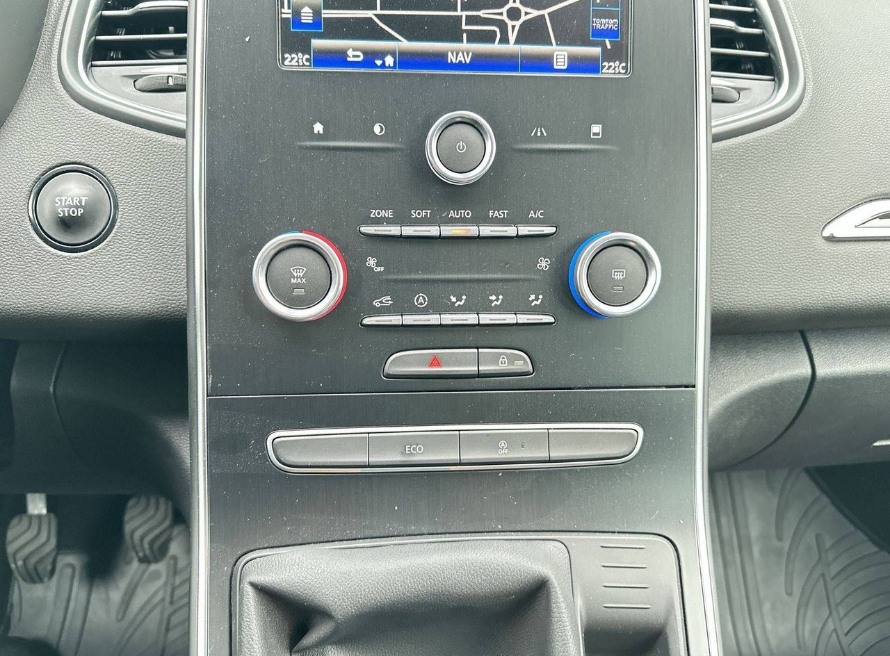 Zunanja slika - Renault Scénic - Grand Scenic Grand  TCe 1.3 140 Techno - 16