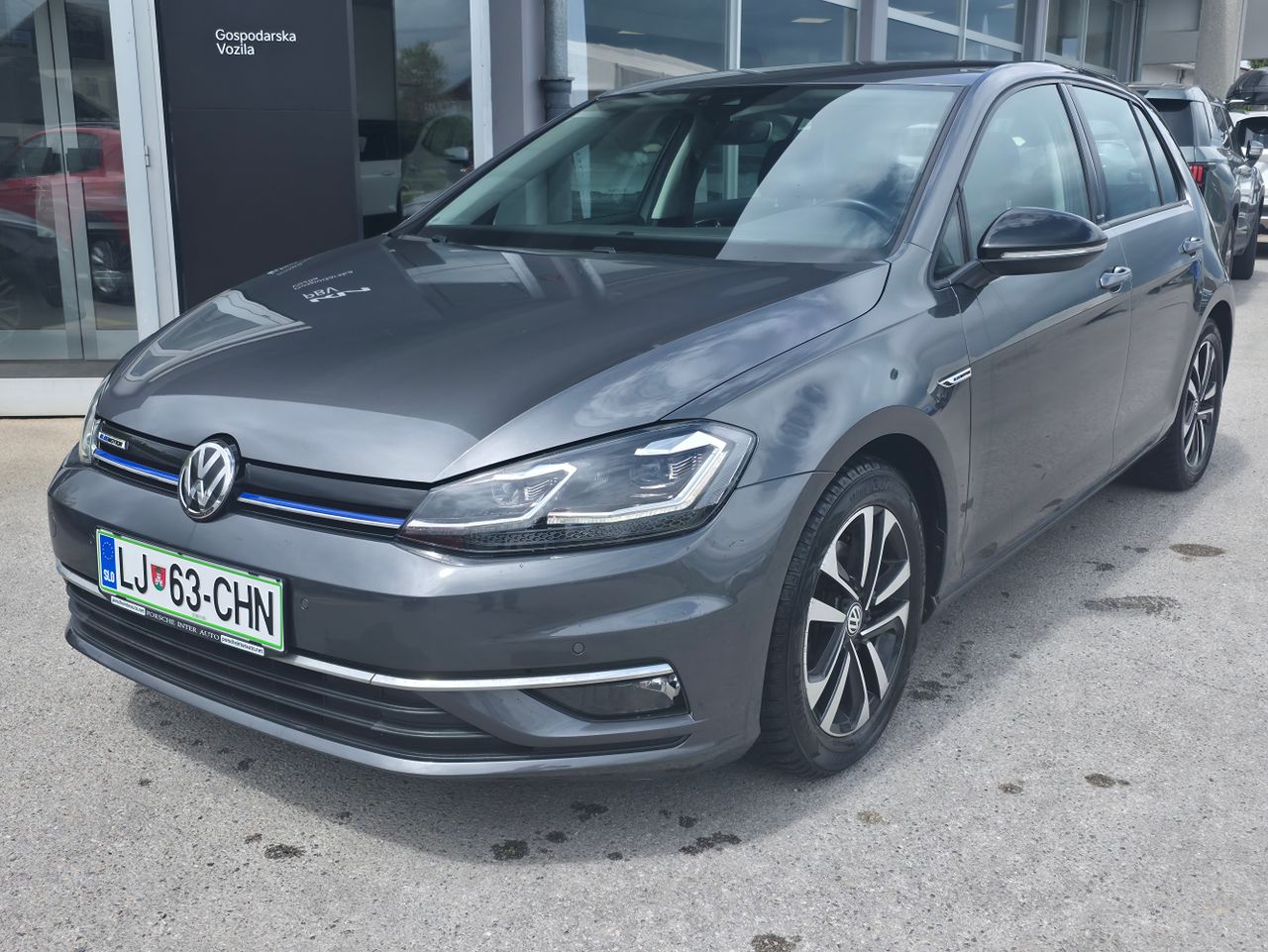 Zunanja slika - VW Golf - 1.5 TSI ACT BMT Style - 5