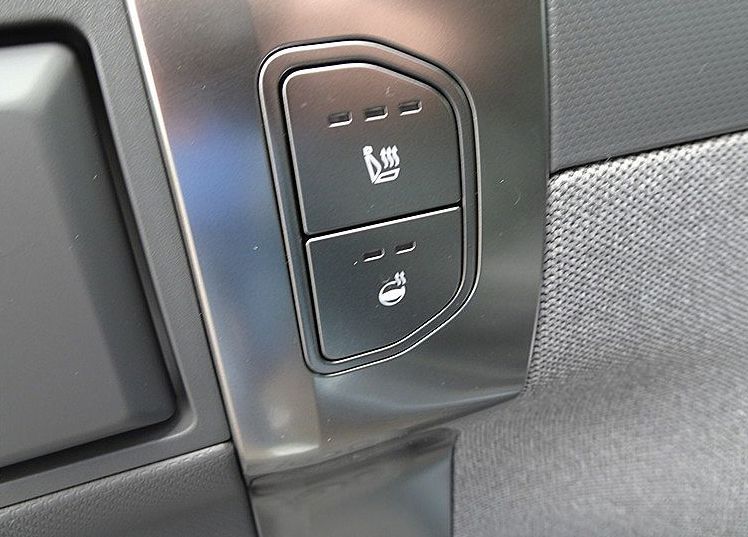 Zunanja slika - KIA EV3 - 58.3 kWh baterija. 150 kW  204 KM  Sky NA ZALOGI - 8