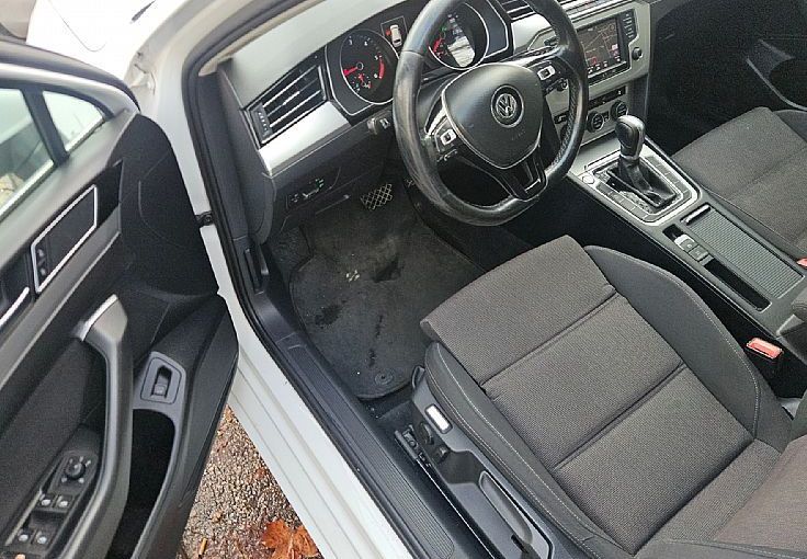 Zunanja slika - VW Passat - Variant 1.6 TDI DSG 120ks °FULL LED° °NAVIGACIJA° - 6