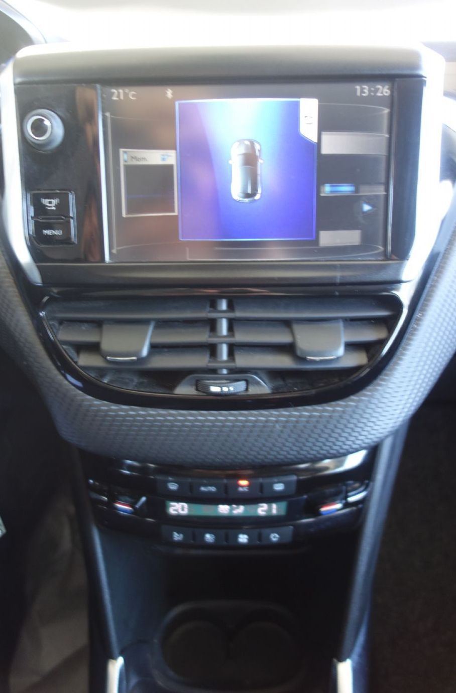 Zunanja slika - Peugeot 2008 - 1.6i 16V - 8