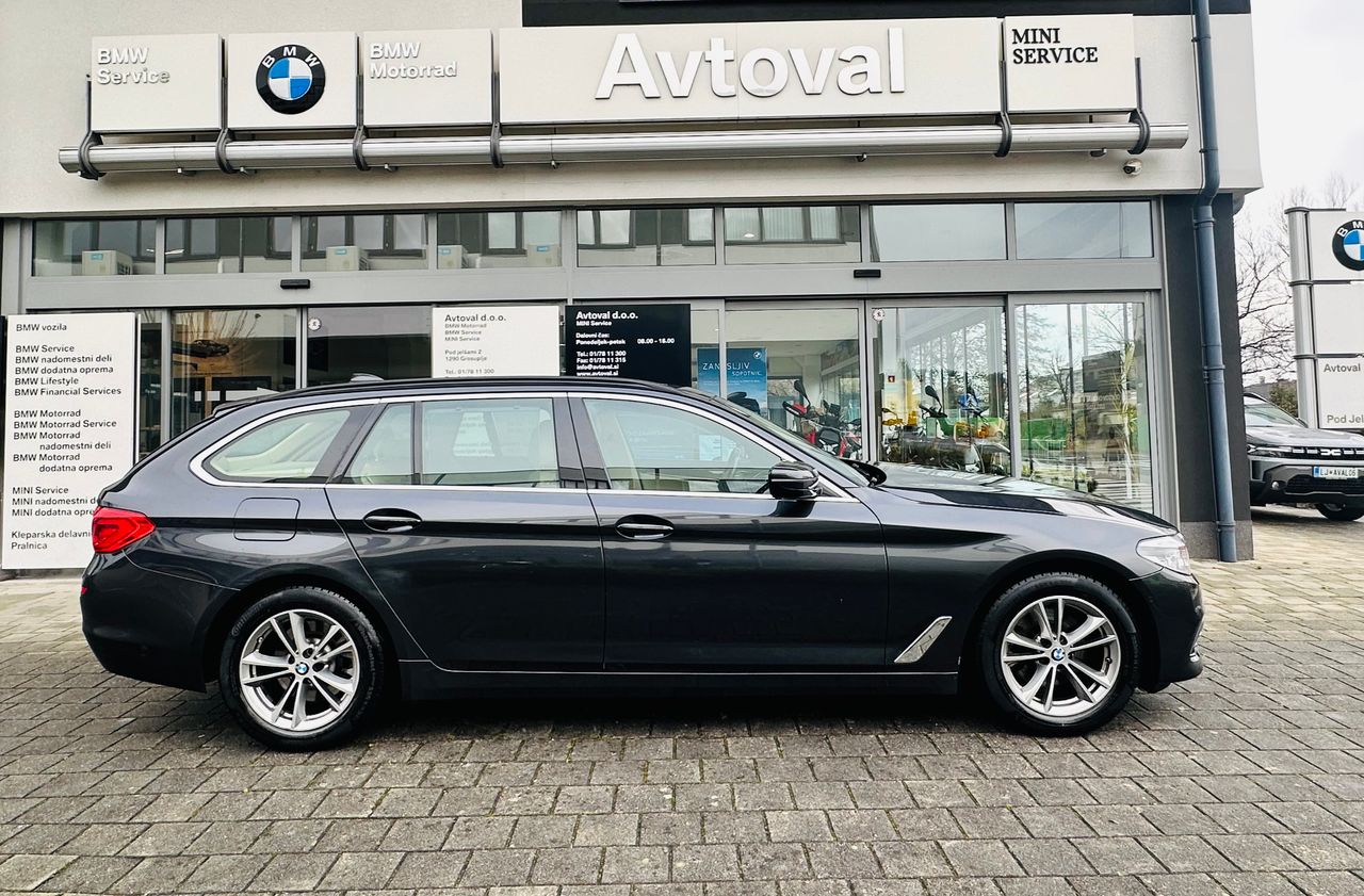 Zunanja slika - BMW serija 5 Touring - Serija 5 520d Luxury Line  I Head Up  I RADAR - 19