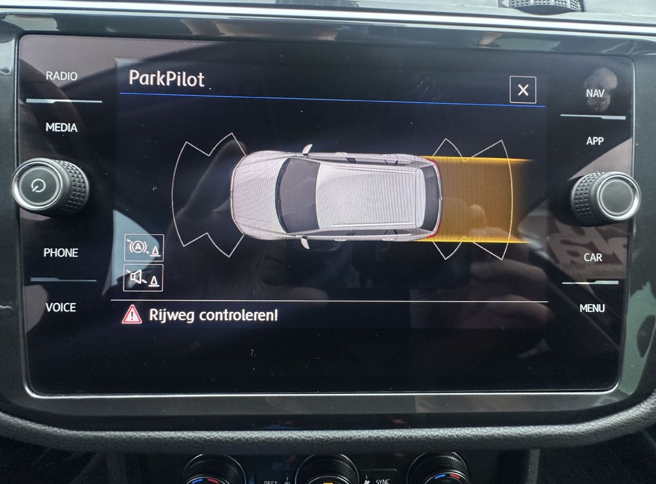 Zunanja slika - VW Tiguan - 2.0 TDI Comfort DSG.110kW.NAVI.ALU.PDC.DIZEL - 9