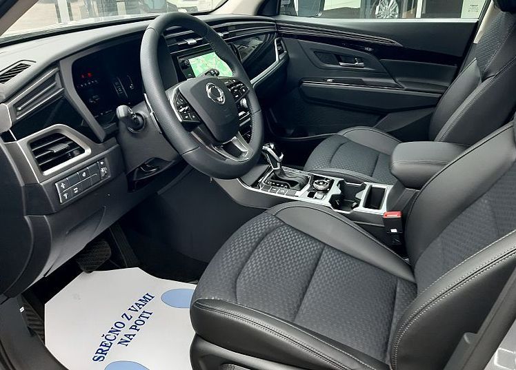 Zunanja slika - SsangYong Korando - 1.5 T-Gdi Smart + A T - 7