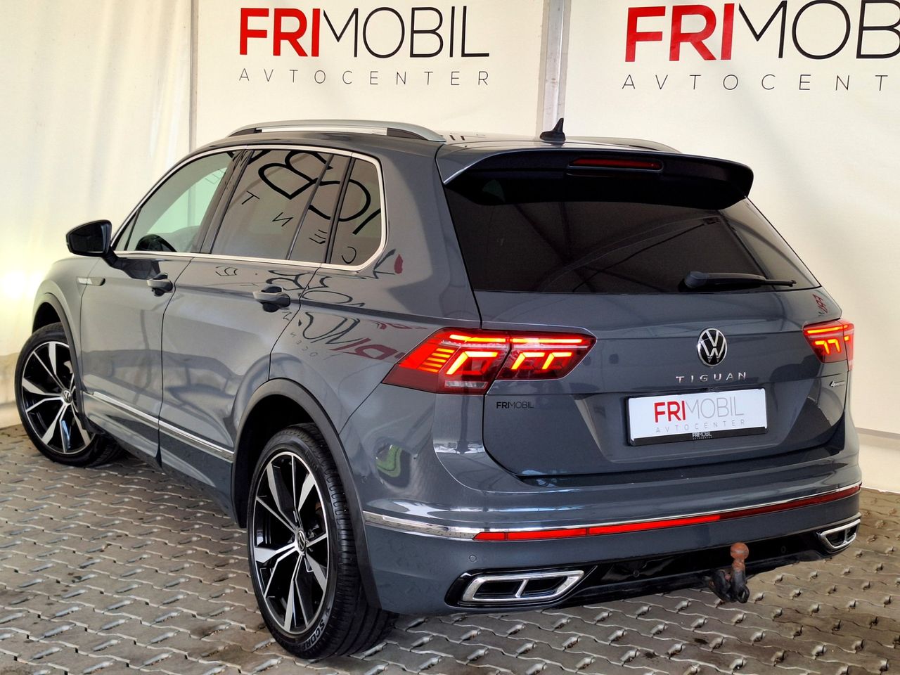 Zunanja slika - VW Tiguan - 4motion 2,0 TDI BMT R-Line DSG - 5