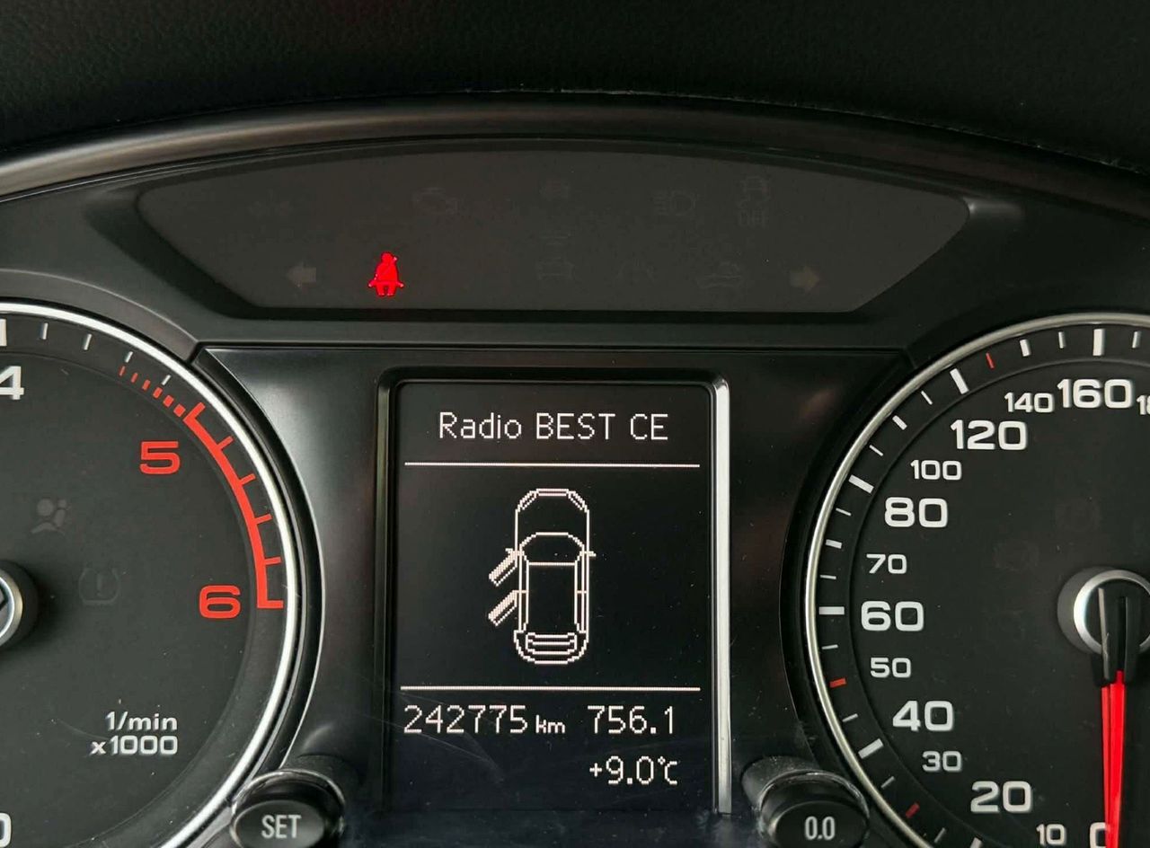 Zunanja slika - Audi Q5 - 2.0 TDI-XENON+LED-LIZING ZA TUJCE-ODLIČEN - 14