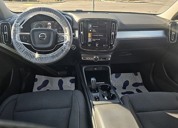Zunanja slika - Volvo XC40 - B4P 4x4 AUT Momen-Pro|FULED|ALU|RADAR|NAViI|PDC| - 9