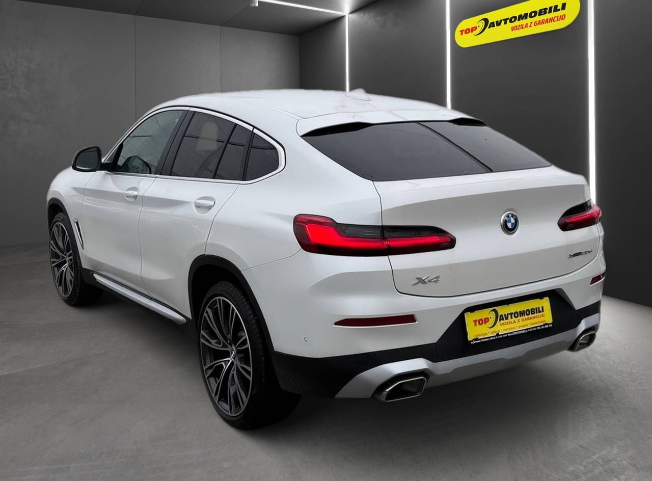 Zunanja slika - BMW X4 - serija : xDrive LCI MODEL •LED• USNJE• TOP • OBROKI• ... - 6